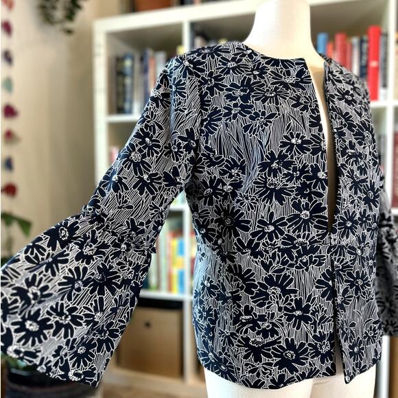 BANANA REPUBLIC Fashion Bell Sleeve Blazer Size 8 Preppy Business Casual Office - Picture 5 of 13